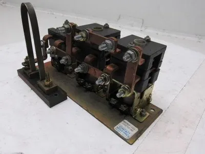 Contact Industries PN1007-24A-24RC92-40 Contactors From a Raymond 019-E6OL Lift