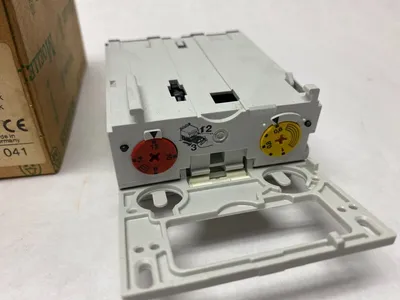 USED MOELLER ADJUSTABLE MOTOR PROTECTION TRIP BLOCK 0.6-1A, 8-14A