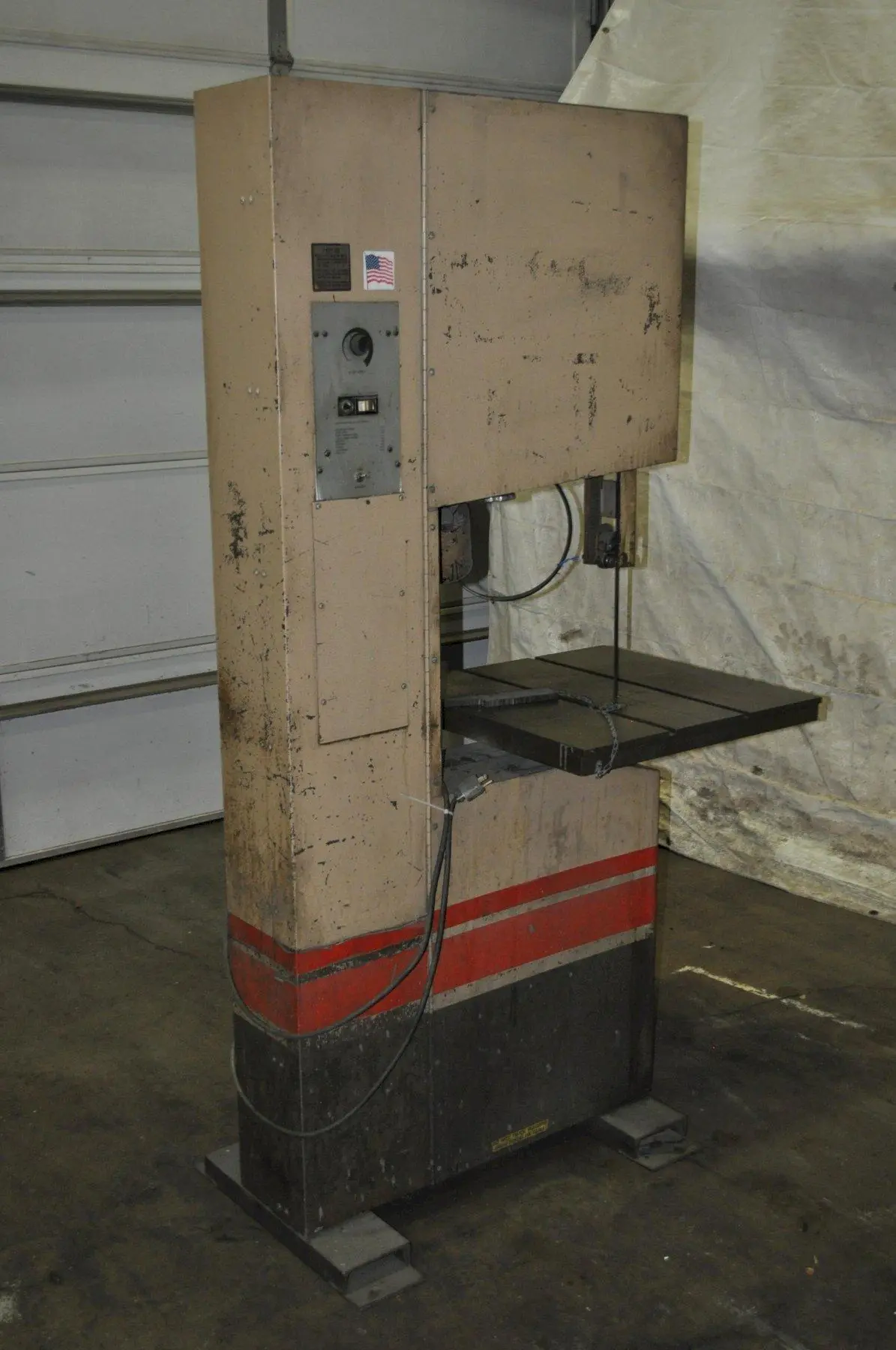20" WELLSAW VERTICAL BANDSAW