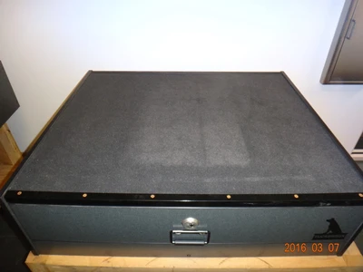 SUV Tuckerbox Locking Storage Box 44x36x12.5