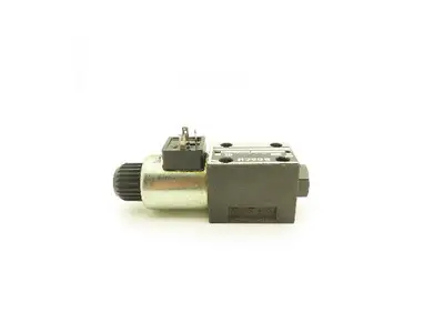 Bosch Hydraulic Solenoid Valve 24VDC 1.4A 4600 PSI