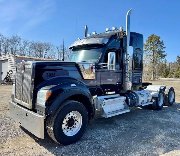 Used 2020 KENWORTH W990 Conventional trucks Ontario CA | Driven Equipment Solutions #1423090