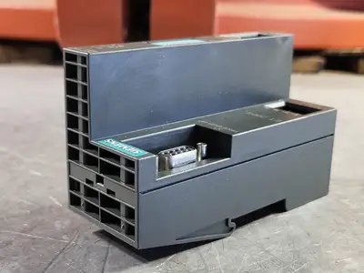 NEW SIEMENS 6ES7 151-1CA00-0AB0