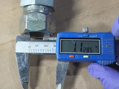 USED KOMATSU 07627-00606