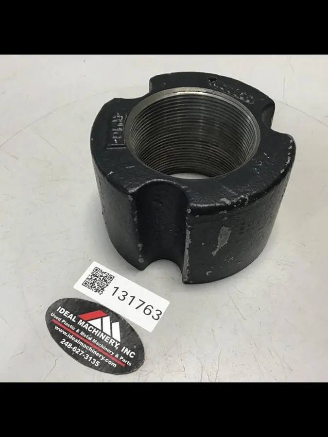 USED CINCINNATI MILACRON 3389570