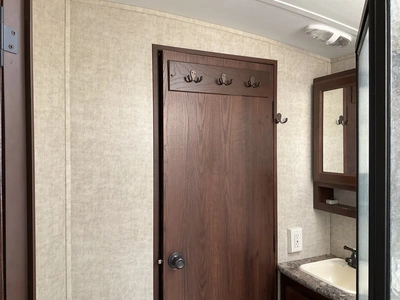Used 2014 KEYSTONE OUTBACK M-323 BH 36' Campers, Caravans, Motorhomes Michigan US | Miedema Asset Management Group #1328972
