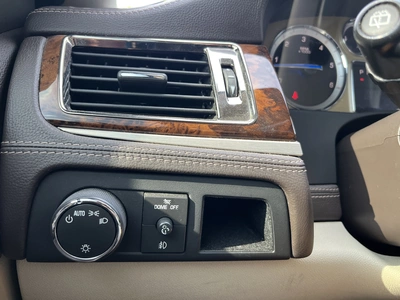 USED 2014 CADILLAC ESCALADE