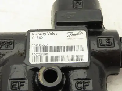 Used DANFOSS _UNKNOWN_ Forklift Attachments Indiana US | Arrow Industrial #1367269