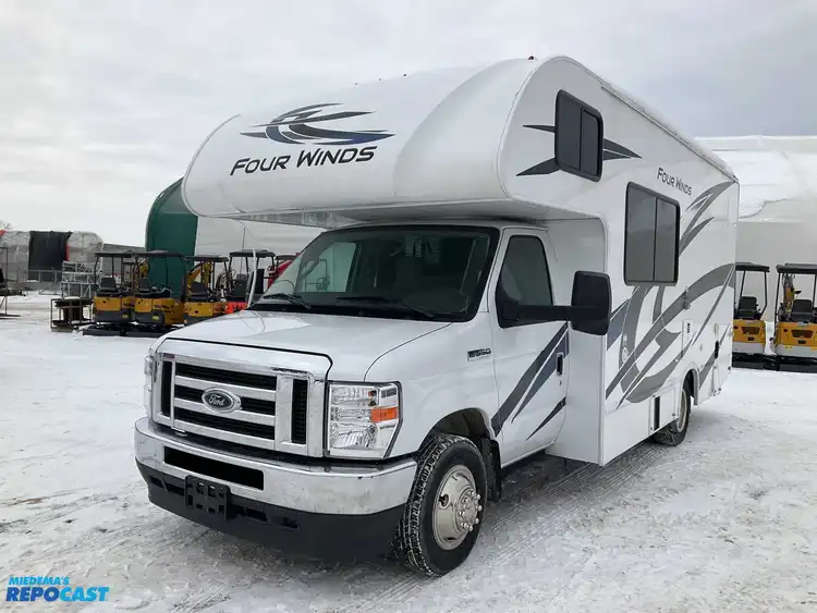 Used 2022 FORD /THOR MOTOR COACH E-350 SUPER DUTY FOUR WINDS 22E Campers, Caravans, Motorhomes | Miedema Asset Management Group #552203