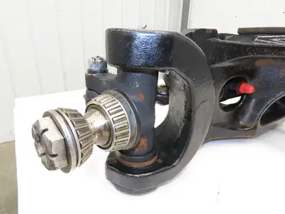 Hyster E80XN Forklift Rear Axle Dual Hydraulic Steering Assembly 8527474