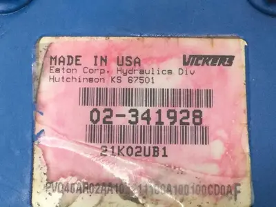 USED VICKERS PVQ40AR02AA10B211100A100100CD0A