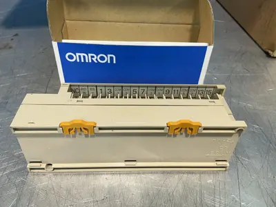 Used OMRON SRT1ROC16 PLC Input & Output Ohio US | HGR 24 #1345483