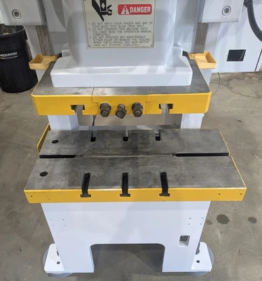 USED 2014 STAMTEC STAMTEC OCP-60 PRESS