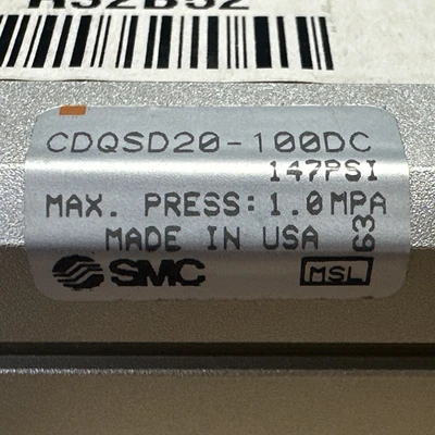 NEW SMC CDQSD20-100DC