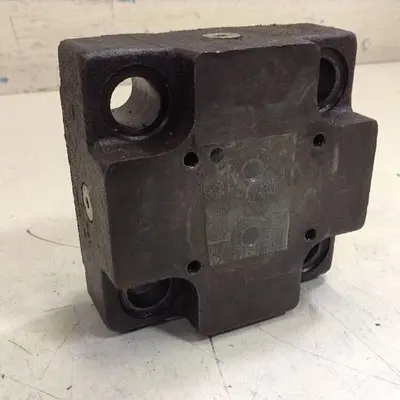 USED VICKERS CVCS25D1S210S19