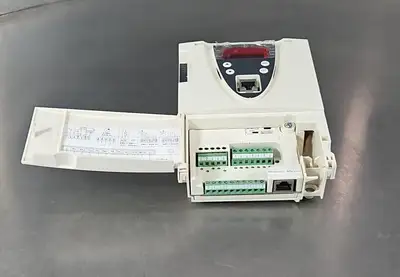 USED Schneider SCHNEIDER Altivar 61 8B1645492013