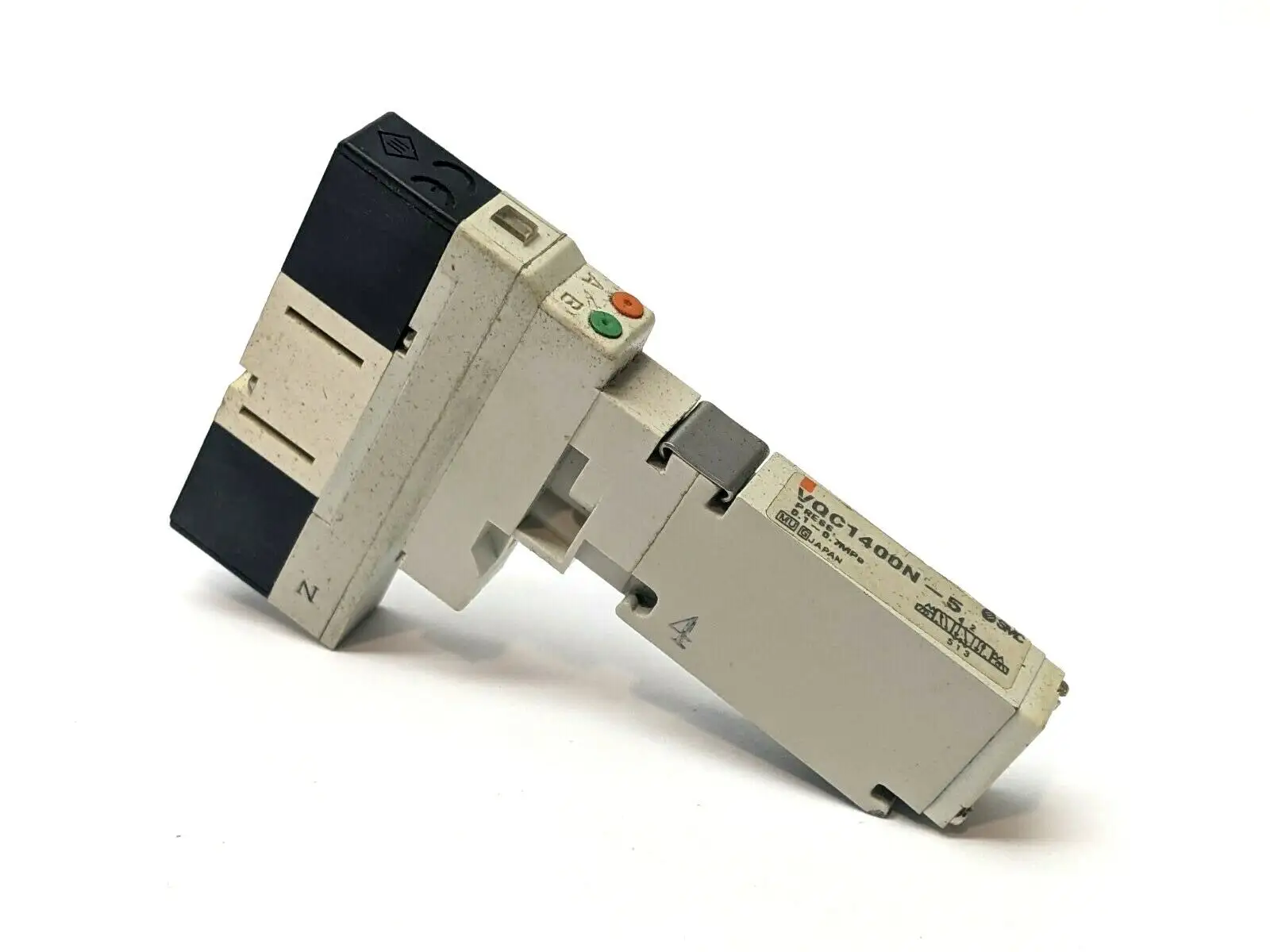 VQC1400N-5 | SMC  Plug-In Double Solenoid Valve 5-Port - Used