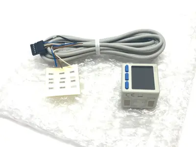 USED SMC DIGITAL PRESSURE SWITCH W/ I/O-LINK