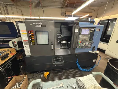 2018 DOOSAN LYNX 220LYC CNC Lathes | PM Machines (1)