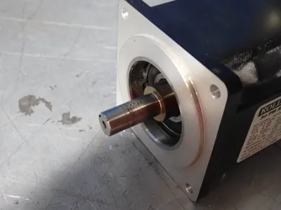 USED KOLLMORGEN AKM42EEKCNDB00