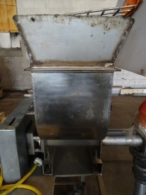 Used _UNKNOWN_ _UNKNOWN_ Volumetric Feeders Ohio US | Federal Equipment Company #1553315