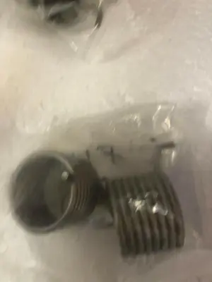 SPRING DOOR BAR VAC018168-01