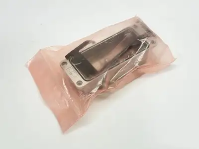 Han EMC/B 16 Base Panel,Han EMC/B 16,09628160303,09 62 816 0303 | Harting 09628160303 Han EMC/B 16 Base Panel Bulkhead Mounted Housing - New