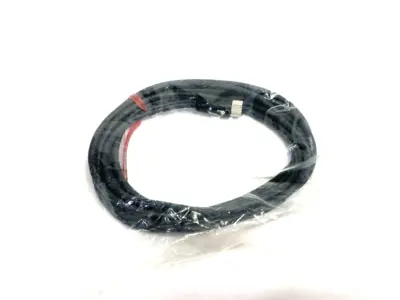 NEW KEYENCE PANEL/MONITOR POWER CABLE M8 4-PIN / STRAND WIRE 2 M