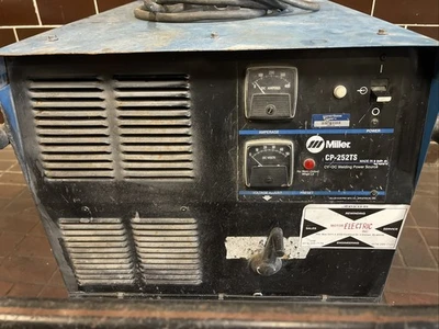 USED Miller 903785
