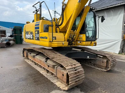 USED 2017 KOMATSU HB215LC-2