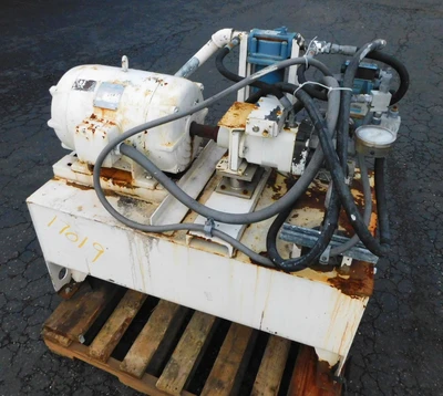 USED DIXIE MIXER 250 GALLON