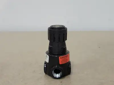 USED WILKERSON R03-02-000