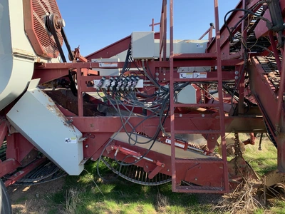 Used _UNKNOWN_ _UNKNOWN_ Self-propelled Harvesters Idaho US | Tri-Steel Manufacturing #1557198