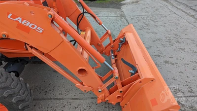 USED 2013 KUBOTA L3560