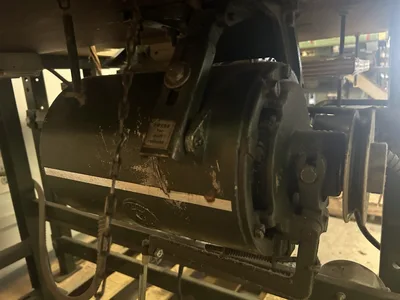 Merrow M-3DW-2 Industrial Sewing Machine