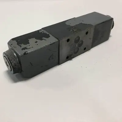 USED VICKERS DG4V-3-6C-M-U-HL7-60