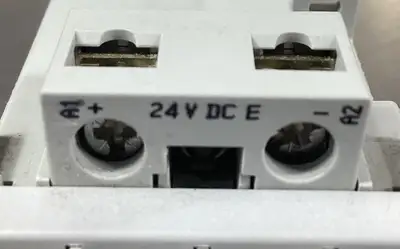 Allen Bradley Contactor 100-C23E*10 /C 24VDC Coil 4D-30
