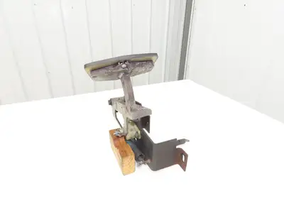 Yale Forklift Throttle Accelerator Pedal Bracket & Potentiometer Off ERC080HD