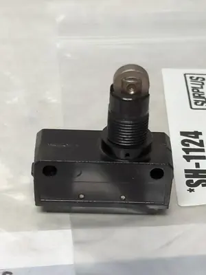 Used YAMATAKE SL1-A2 Miscellaneous Equipment (Electrical & Power) Ohio US | Surplus Asset Holdings #1239747