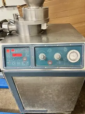USED RISCO RS 1040C