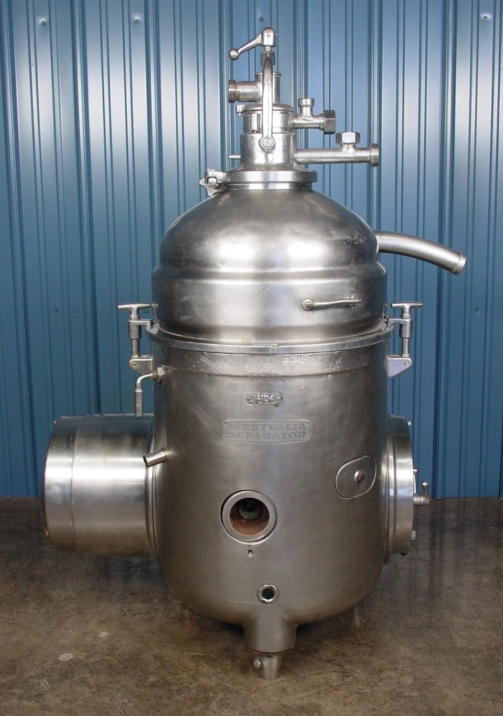 (2) Westfalia MP 9004 cold milk separators, 316SS.
