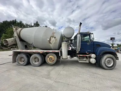 Used 2005 MACK CT713 Concrete Mixer Trucks Pennsylvania US | Proxy Equipment #1388777