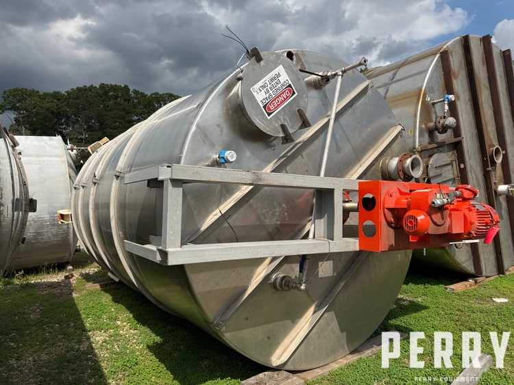 _UNKNOWN_ _UNKNOWN_ Tank S/S -6000 To 9999 Gal. (H=height, L=length) | Perry Equipment