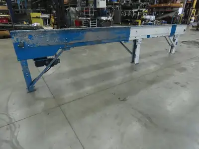New London Engineering 8"x 20' Plastic Roller Belt Accumulating Conveyor 460V