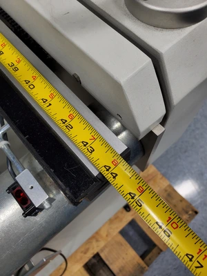 USED UIC - UNIVERSAL INSTRUMENTS CORP 44" LIFTGATE CONVEYOR