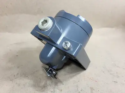 NEW FISHER DVC6035