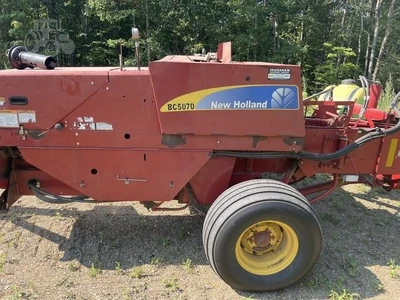 Used 2015 NEW HOLLAND BC5070 Square Balers Maine US | Beauregard Equipment #1708524