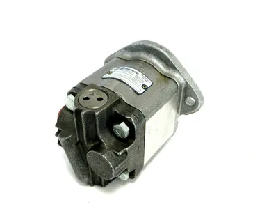NEW SAUER SUNDSTRAND A15L-30322/120/130 HYDRAULIC PUMP CUMMINS 3254080