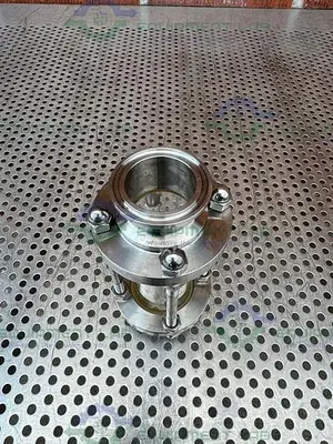 USED 316L STAINLESS STEEL SINGLE WALL  IN LINE SIGHT GLASS W/ 1 1/2" SANITARY FITTING