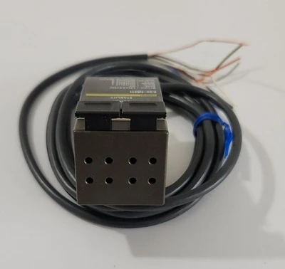 NEW Omron E3X-NM11